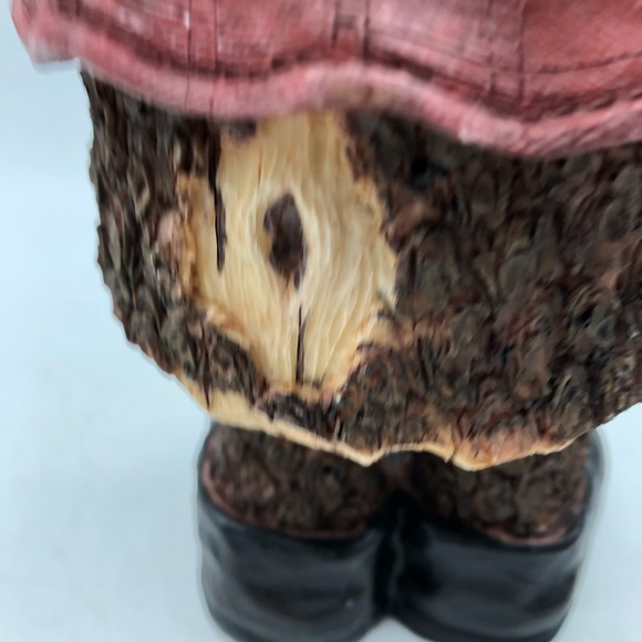 Bear figurine. Resin. Bear Holding Tree and Star. - Picture 5 of 9